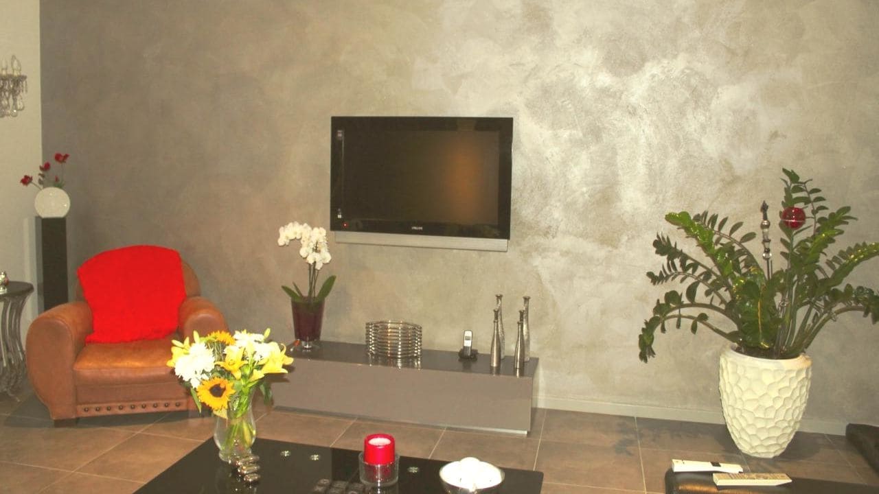 Как правильно работать с венецианской штукатуркой