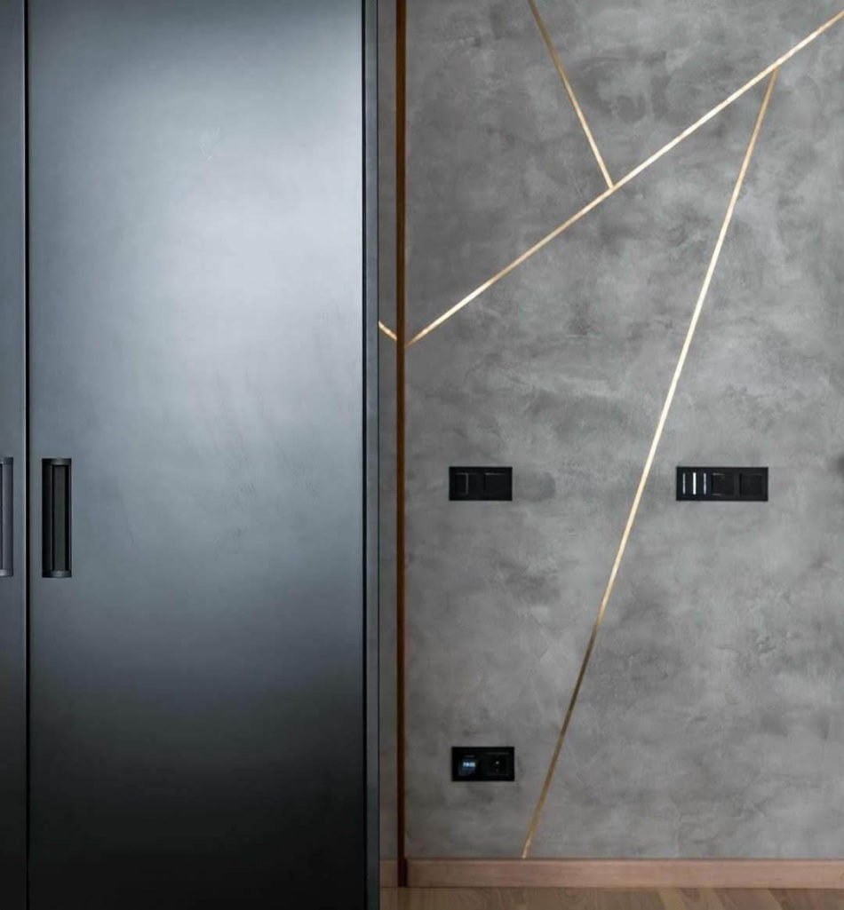 Italica Marmo Travertino 500 и Italica Gradiente