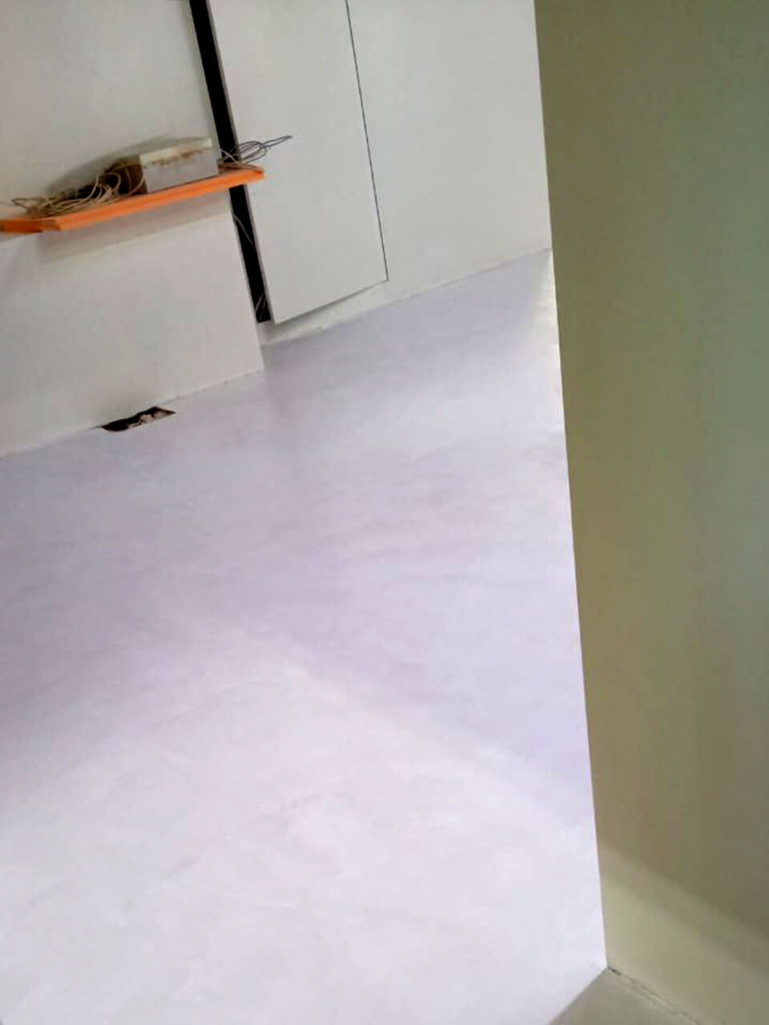 Italica Super Beton + Super Cemento + лак PU 2