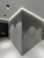 Черный Italica Gradiente в прихожей. Замшевый эффект