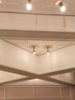 Декоративная штукатурка Intonaca Qarze с золотыми вкраплениями Oro Europe для РАН, в стиле интерьера фасада и внутренней отделки