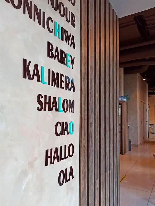 dekorativnaya-shtukaturka-marmotravertino-500-2h-ottenkov-4 Декоративная штукатурка Marmo Travertino 500 2х оттенков