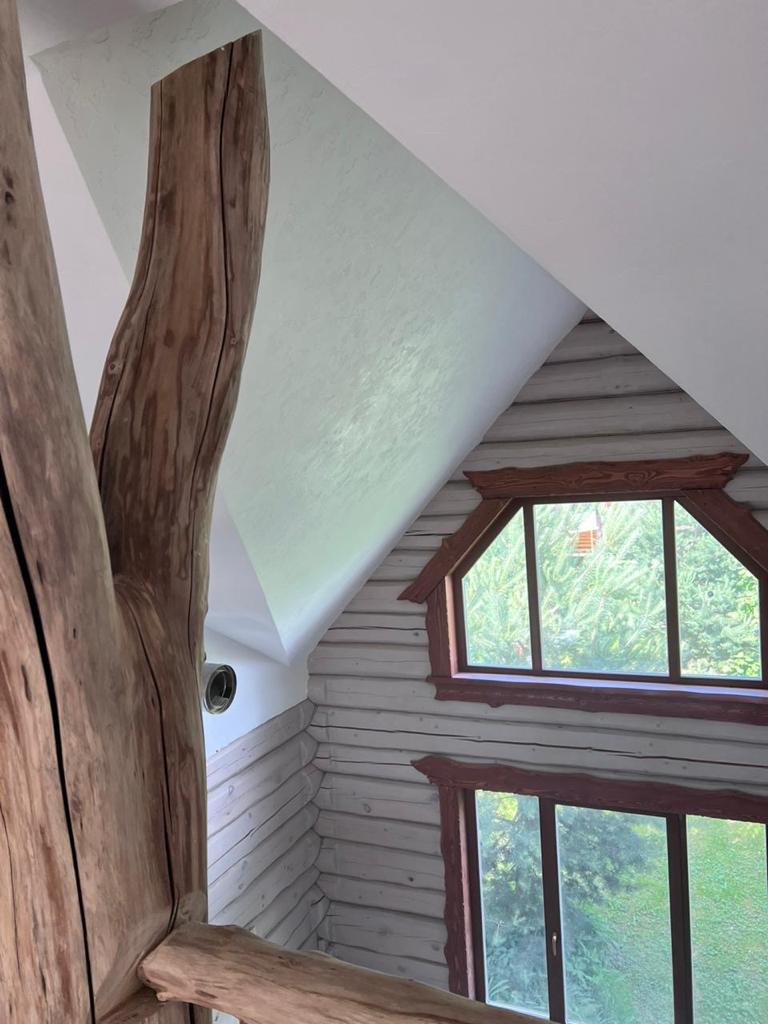 obekt-zagorodnyy-dom-stil-shale-mastice-ef-t-mazanka-pro-white-3 Декоративная штукатурка Mastice + Pro white в стиле шале эффект мазанка