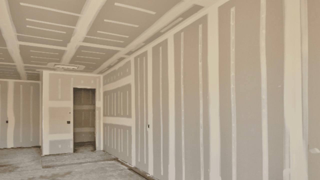 Как подготовить гипсокартон под декоративную штукатурку