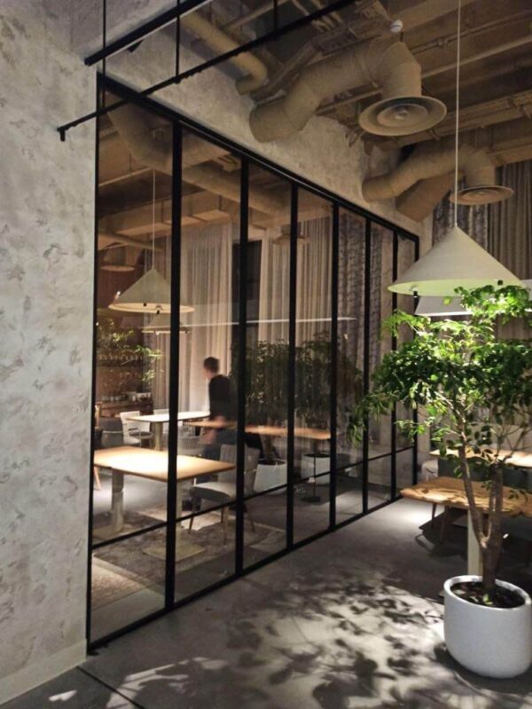 Античная стена ITALICA INTONACO TRAVERTINO FINE с восковой лессировкой ITALICA CERA MINERALE