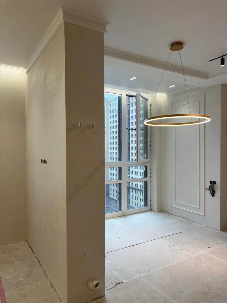 Фактурная штукатурка Italica Marmo Travertino Fine + лак Cristallo Argento