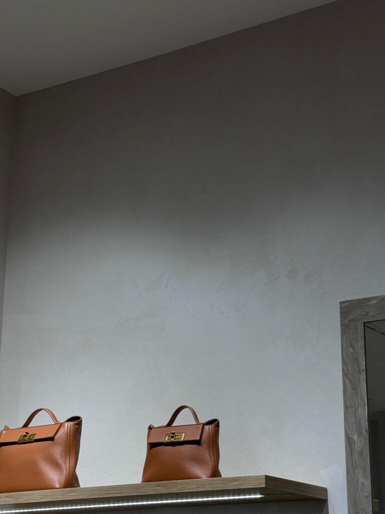 Штукатурка под камень Italica Marmo Travertino 500 + Finishmatt