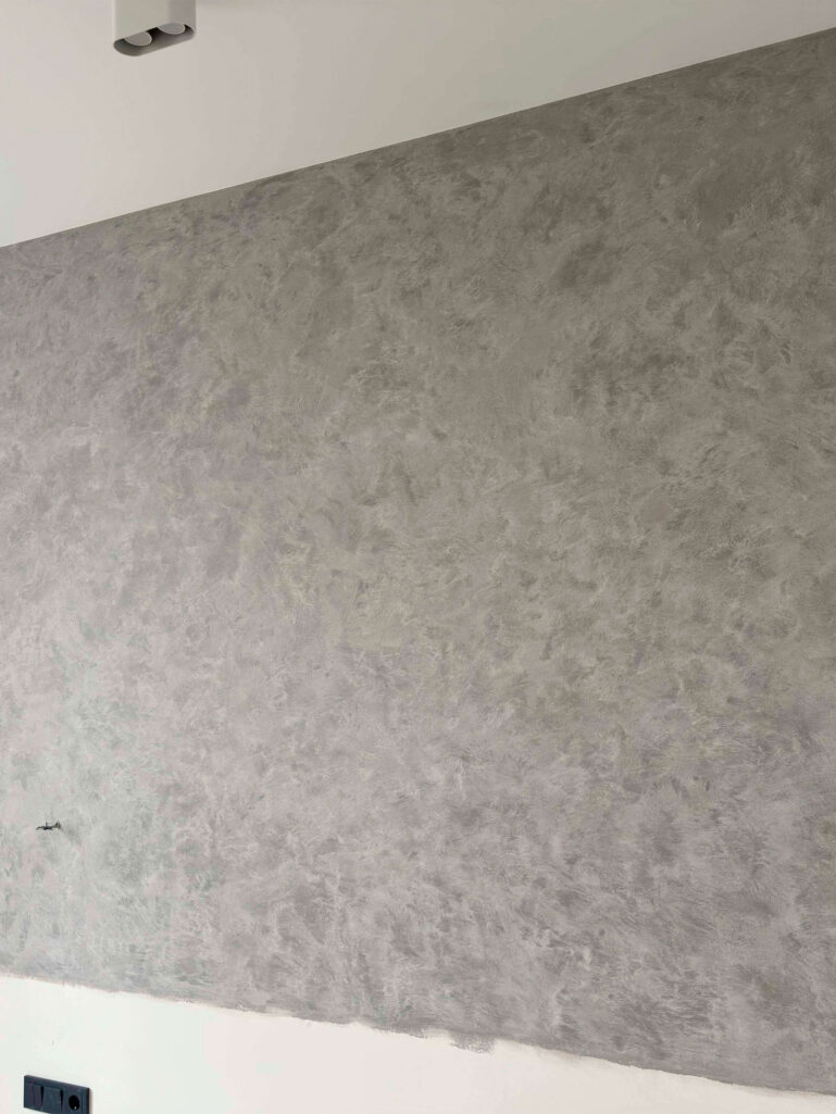 Матовая декоративная штукатурка Gradiente кистевое нанесение с эффектом замши