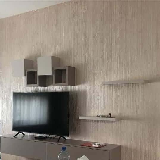 Фактурное покрытие SAN MARCO Materica Bianco с эффектом 1000 линий в интерьере