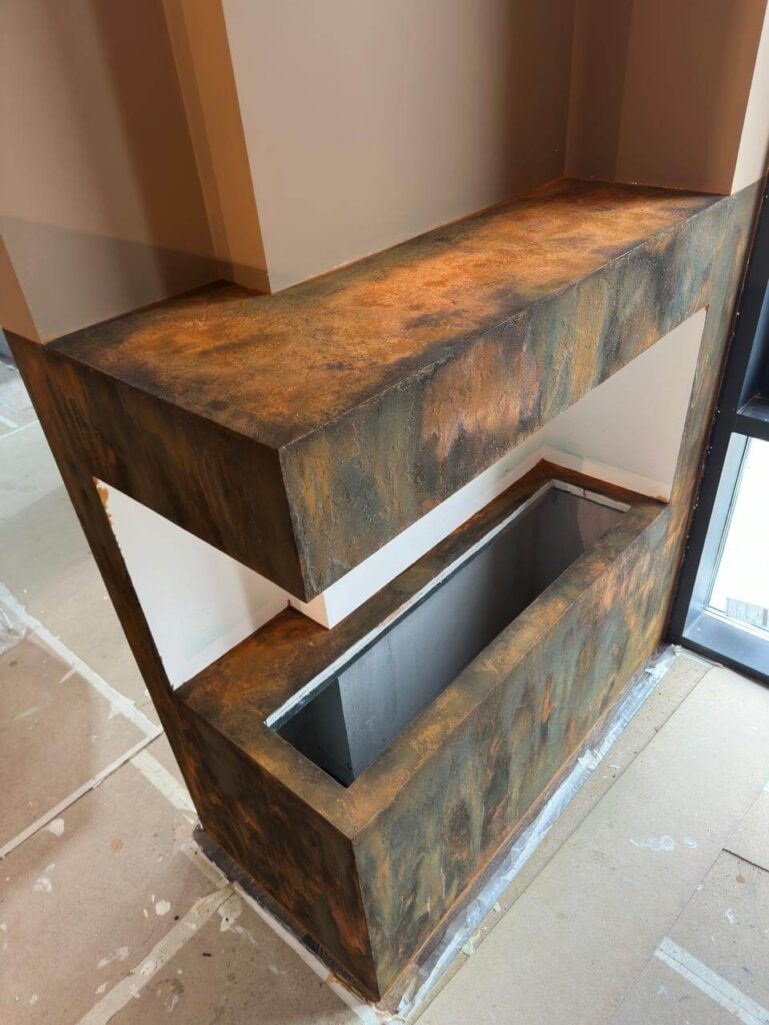 Фальшкамин Marmo Travertino 500 + ржавчина Ferro и активатор коррозии Ironic