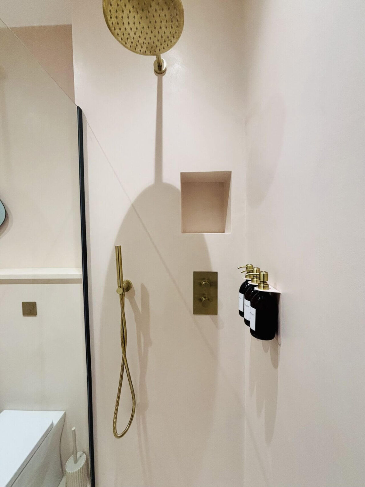 Штукатурка микроцемент SAN MARCO Materica + Velature для ванной комнаты